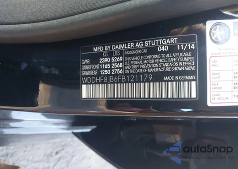 2015 Mercedes-Benz E 350 4Matic z USA, uszkodzony, nr VIN WDDHF8JB6FB121179